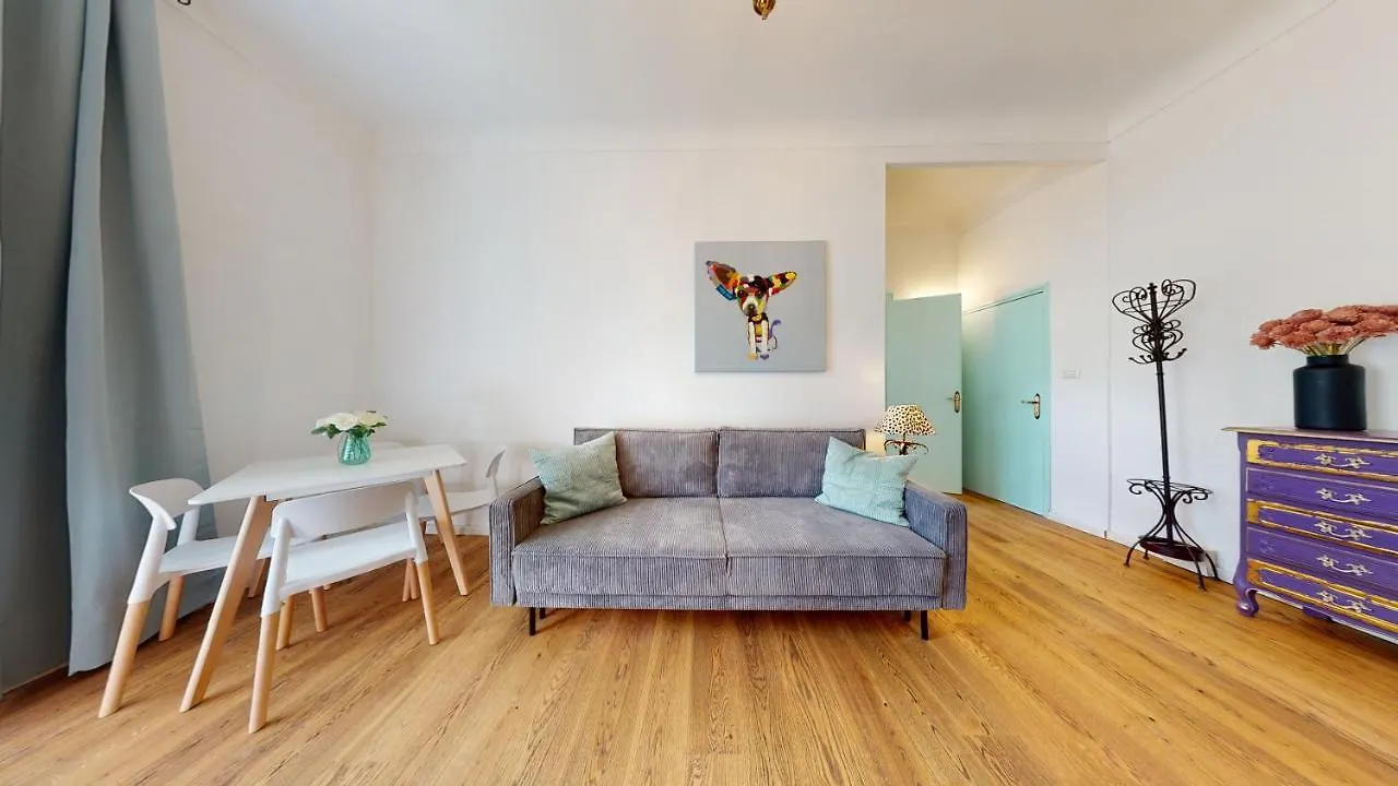 Appartement Les Fleurs Astoria à Menton